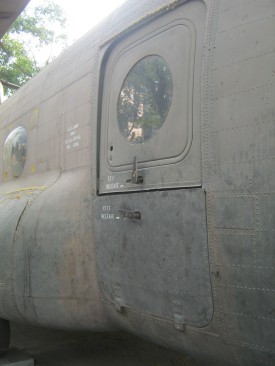 NATO-Helikopter CH-47 Chinook
                                    (K�nigslachs), die T�r