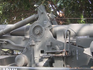 NATO-Selbstfahrhaubitze M107 mit
                              175mm, die Maschinerie