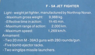 NATO-Kampfjet F5A, Text