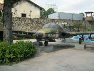 NATO-Kampfbomber A37