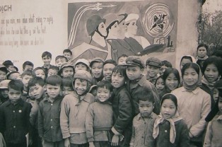 Die
                                    vietnamesische
                                    Kriegskindergeneration vom
                                    Vietnamkrieg