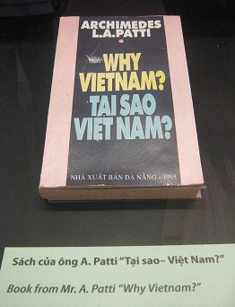 Buch von
                                  A. Patty: Warum Vietnam? (Why
                                  Vietnam?)