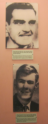 Morrison und
                                        Laporte, die Selbstverbrenner
                                        aus Protest gegen den
                                        kriminellen Vietnamkrieg