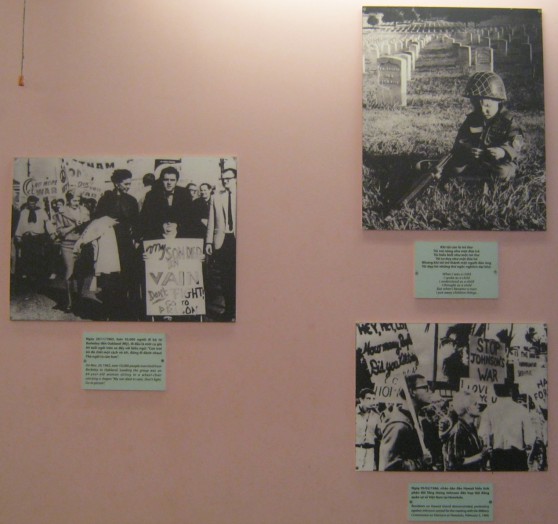 Drei Demonstrationen in
                              den "USA" gegen den kriminellen
                              Vietnamkrieg