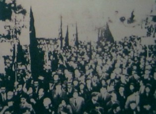 Italien: Demonstration in Rom gegen
                              den Vietnamkrieg, 27. M�rz 1965