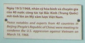Peking: Versammlung gegen den
                            Vietnamkrieg am 19. M�rz 1968, Text