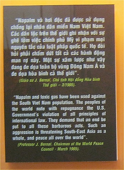 Die
                              Warnung des Weltfriedensrats vor Agent
                              Orange von 1965