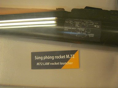 Schild zum Raketenwerfer