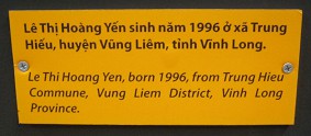 Agent-Orange-Opfer Le Thi Hoang Yen,
                              Text: Le Thi Hoang Yen, geboren 1996, aus
                              der Gemeinde Trung Hieu, Distrikt Vung
                              Liem, Provinz Vinh Long