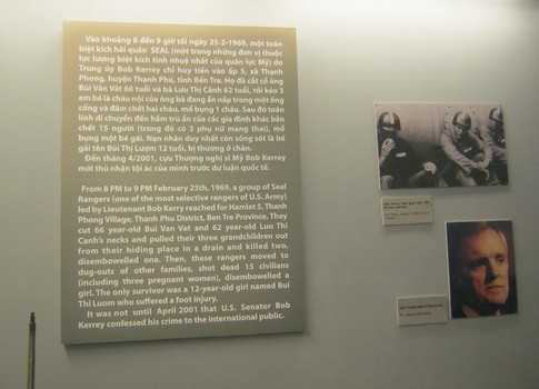 Bob Kerrey
                                      in Vietnam 1965 - Text und Fotos