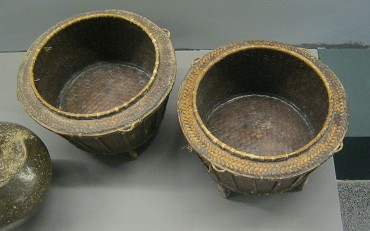 Keramik aus Son My (My Lai) 04a:
                              Eimer mit Fischsosse, Sicht von oben