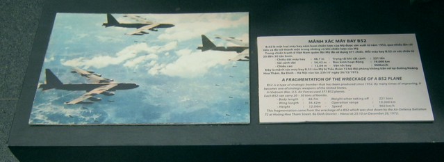 Textbeschreibung zum B52-Bomber