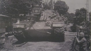 Vietnamkrieg: Panzer M48 in Hue